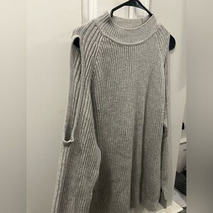 Gray Ribbed Women's Sweater Large